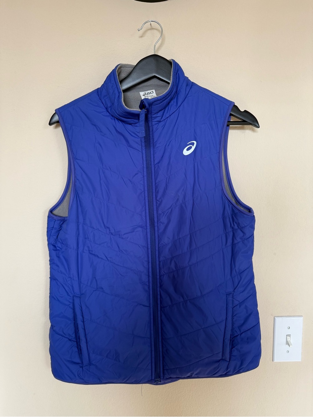 ASICS Light Gray Fleece Jacket